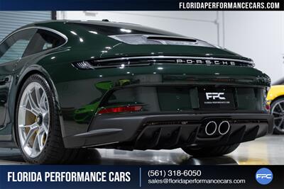 2022 Porsche 911 GT3 Touring   - Photo 13 - Riviera Beach, FL 33407