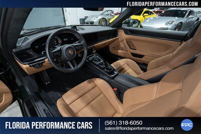 2022 Porsche 911 GT3 Touring   - Photo 18 - Riviera Beach, FL 33407