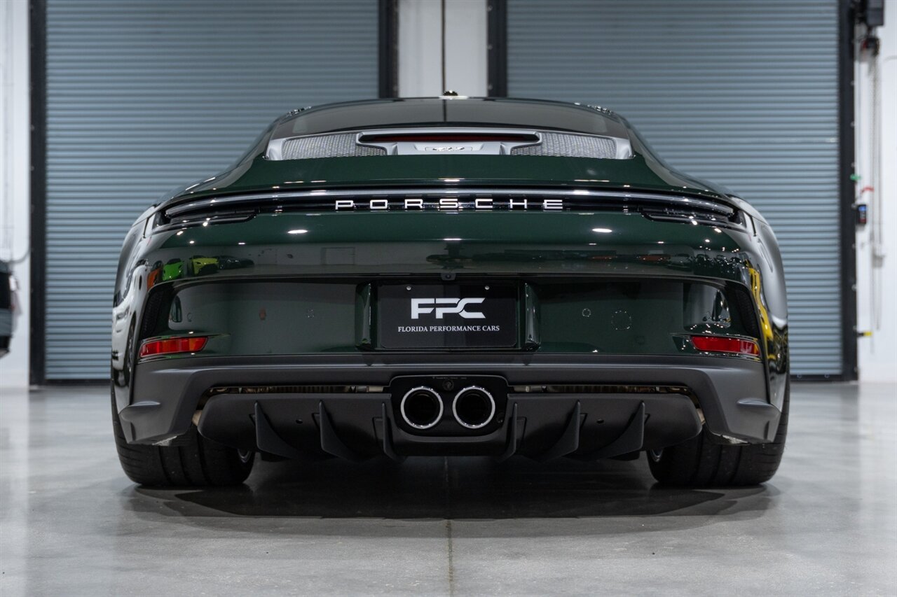 2022 Porsche 911 GT3 Touring   - Photo 69 - Riviera Beach, FL 33407