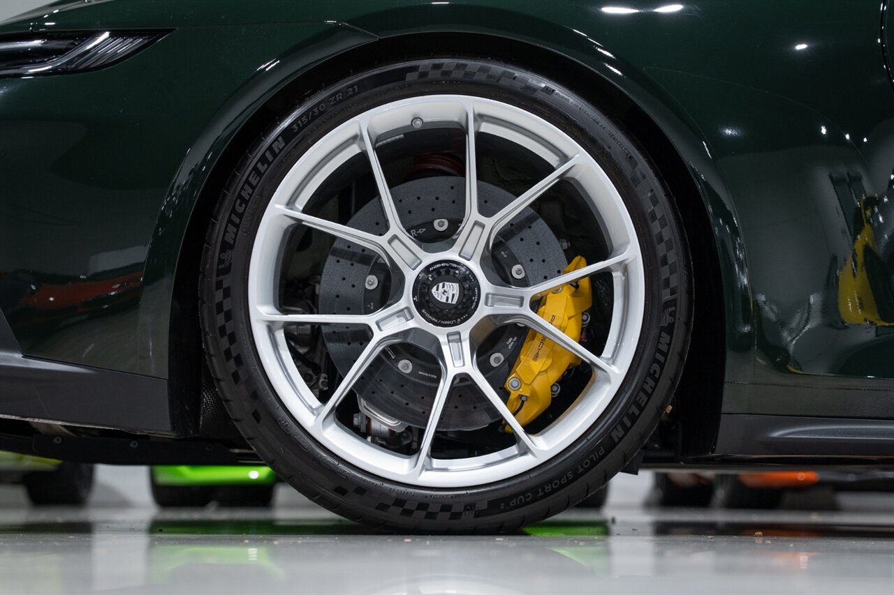 2022 Porsche 911 GT3 Touring   - Photo 50 - Riviera Beach, FL 33407