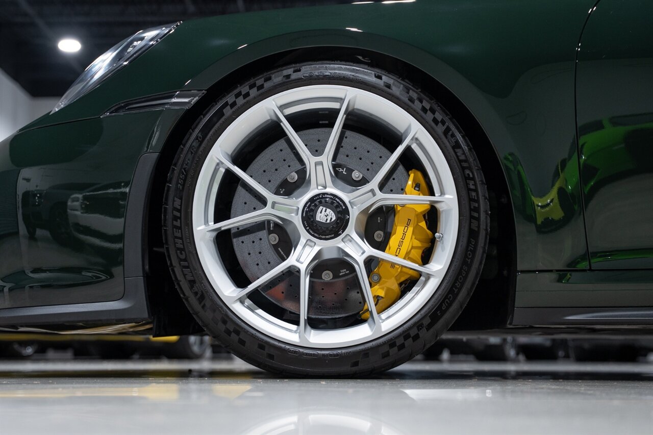 2022 Porsche 911 GT3 Touring   - Photo 48 - Riviera Beach, FL 33407