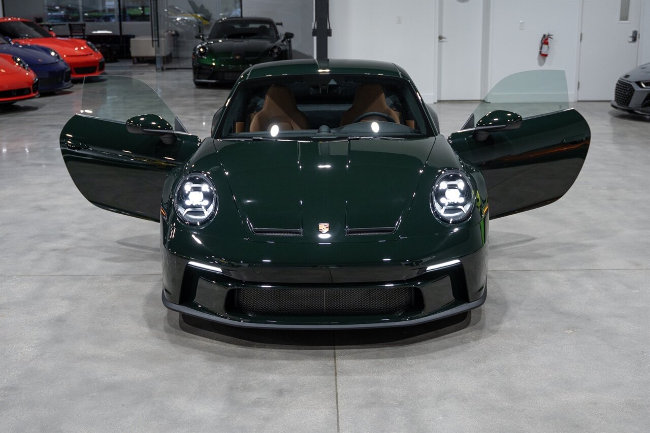 2022 Porsche 911 GT3 Touring   - Photo 41 - Riviera Beach, FL 33407