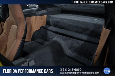 2022 Porsche 911 GT3 Touring   - Photo 27 - Riviera Beach, FL 33407