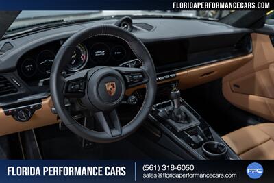 2022 Porsche 911 GT3 Touring   - Photo 19 - Riviera Beach, FL 33407