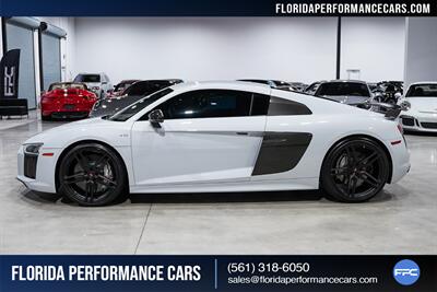 2017 Audi R8 5.2 quattro V10 Plus   - Photo 3 - Riviera Beach, FL 33407