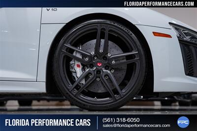 2017 Audi R8 5.2 quattro V10 Plus   - Photo 62 - Riviera Beach, FL 33407