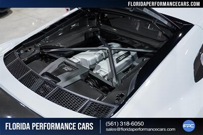 2017 Audi R8 5.2 quattro V10 Plus   - Photo 59 - Riviera Beach, FL 33407