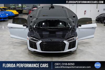 2017 Audi R8 5.2 quattro V10 Plus   - Photo 53 - Riviera Beach, FL 33407