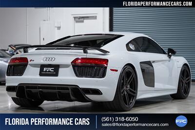 2017 Audi R8 5.2 quattro V10 Plus   - Photo 31 - Riviera Beach, FL 33407
