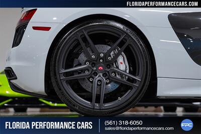 2017 Audi R8 5.2 quattro V10 Plus   - Photo 61 - Riviera Beach, FL 33407