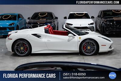 2018 Ferrari 488 Spider   - Photo 8 - Riviera Beach, FL 33407