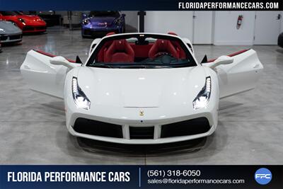 2018 Ferrari 488 Spider   - Photo 38 - Riviera Beach, FL 33407