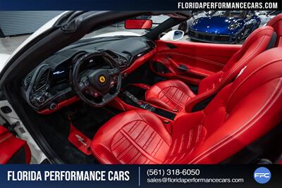 2018 Ferrari 488 Spider   - Photo 23 - Riviera Beach, FL 33407