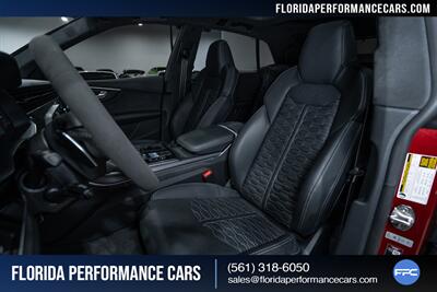 2024 Audi RS Q8 4.0T quattro   - Photo 19 - Riviera Beach, FL 33407