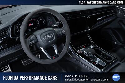 2024 Audi RS Q8 4.0T quattro   - Photo 52 - Riviera Beach, FL 33407