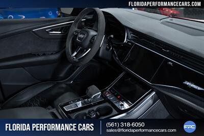 2024 Audi RS Q8 4.0T quattro   - Photo 59 - Riviera Beach, FL 33407