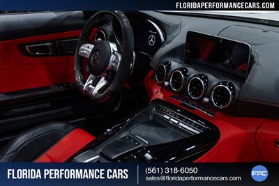 2020 Mercedes-Benz AMG GT C   - Photo 52 - Riviera Beach, FL 33407