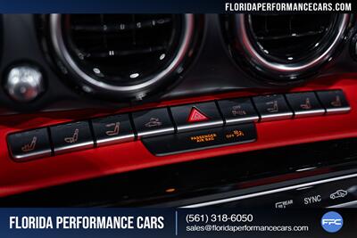 2020 Mercedes-Benz AMG GT C   - Photo 49 - Riviera Beach, FL 33407