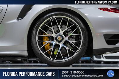 2015 Porsche 911 Turbo S   - Photo 48 - Riviera Beach, FL 33407