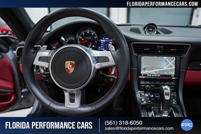 2015 Porsche 911 Turbo S   - Photo 25 - Riviera Beach, FL 33407