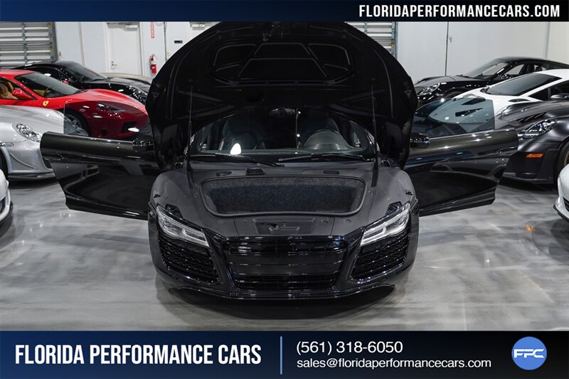 2015 Audi R8 5.2 quattro   - Photo 34 - Riviera Beach, FL 33407