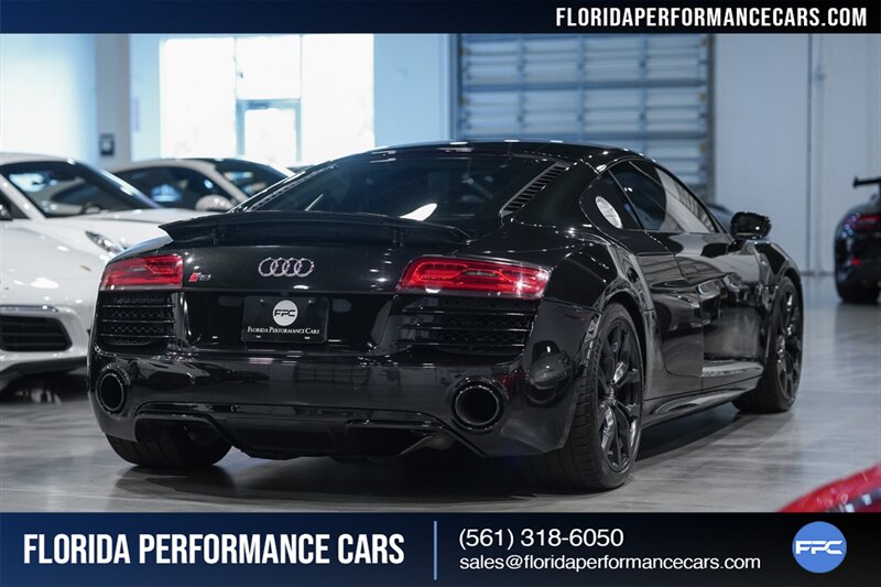 2015 Audi R8 5.2 quattro   - Photo 13 - Riviera Beach, FL 33407