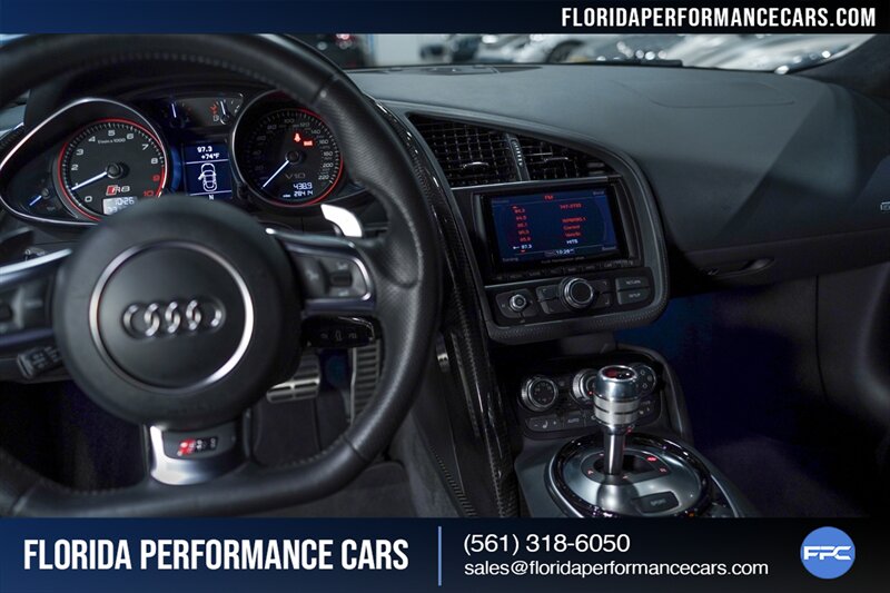 2015 Audi R8 5.2 quattro   - Photo 22 - Riviera Beach, FL 33407