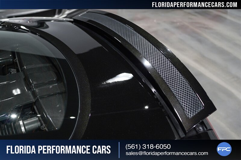 2015 Audi R8 5.2 quattro   - Photo 59 - Riviera Beach, FL 33407