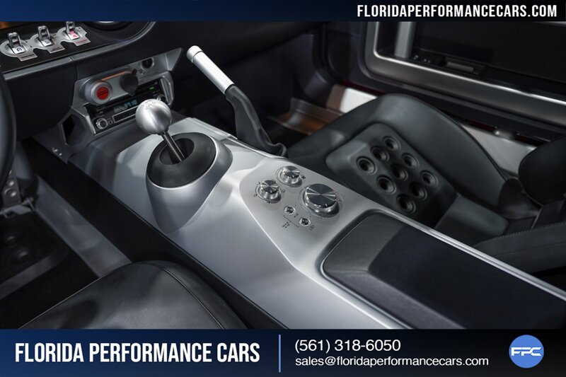 2005 Ford GT   - Photo 48 - Riviera Beach, FL 33407