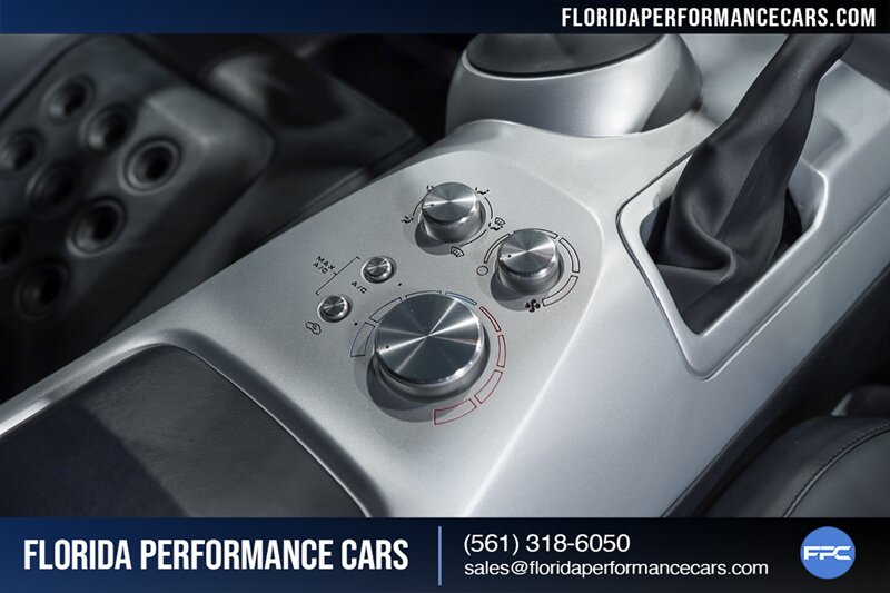 2005 Ford GT   - Photo 54 - Riviera Beach, FL 33407