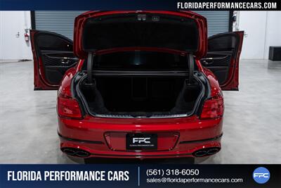 2022 Bentley Flying Spur V8 - Photo 52 - Riviera Beach, FL 33407