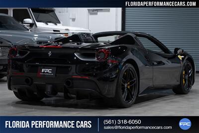 2018 Ferrari 488 Spider   - Photo 6 - Riviera Beach, FL 33407