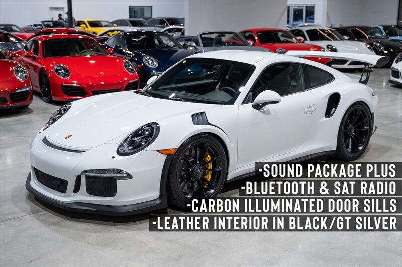 2016 Porsche 911 GT3 RS  