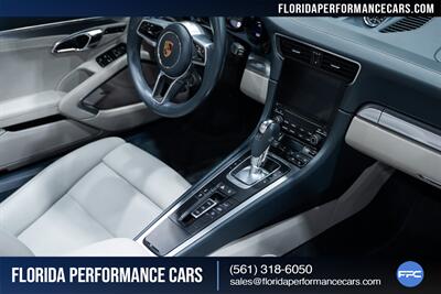 2017 Porsche 911 Carrera S   - Photo 58 - Riviera Beach, FL 33407