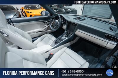2017 Porsche 911 Carrera S   - Photo 32 - Riviera Beach, FL 33407