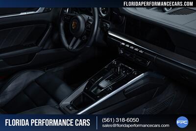 2022 Porsche 911 Turbo S   - Photo 56 - Riviera Beach, FL 33407