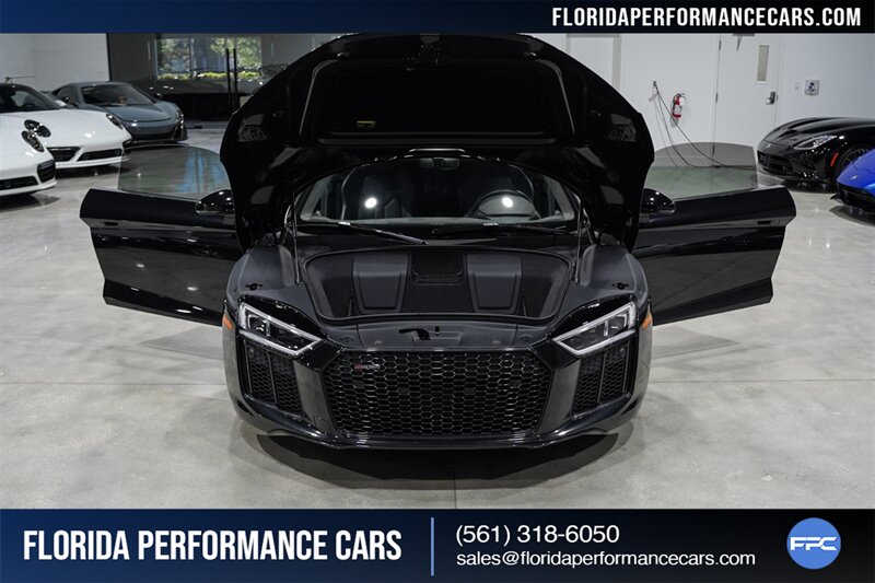 2018 Audi R8 5.2 V10 RWS   - Photo 36 - Riviera Beach, FL 33407