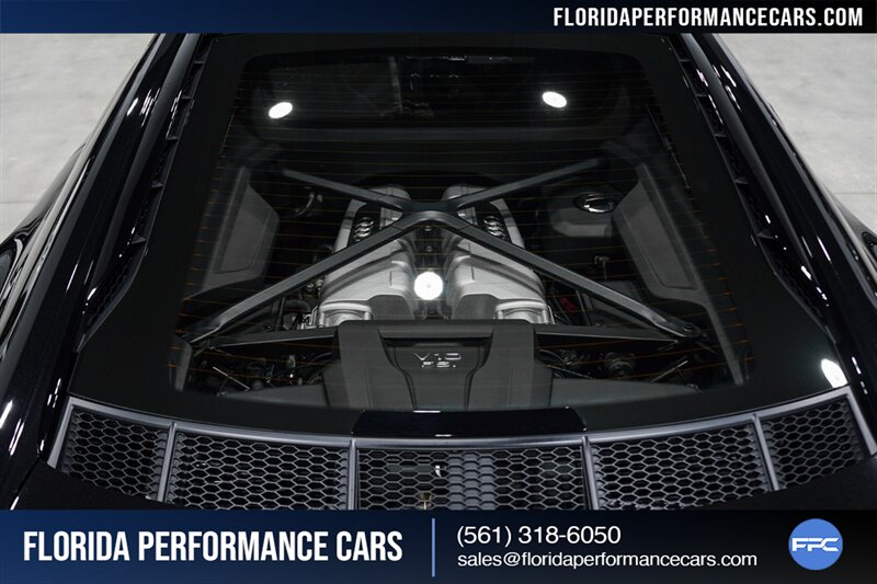 2018 Audi R8 5.2 V10 RWS   - Photo 39 - Riviera Beach, FL 33407