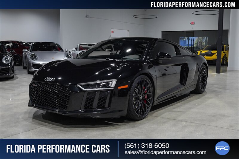 2018 Audi R8 5.2 V10 RWS   - Photo 10 - Riviera Beach, FL 33407