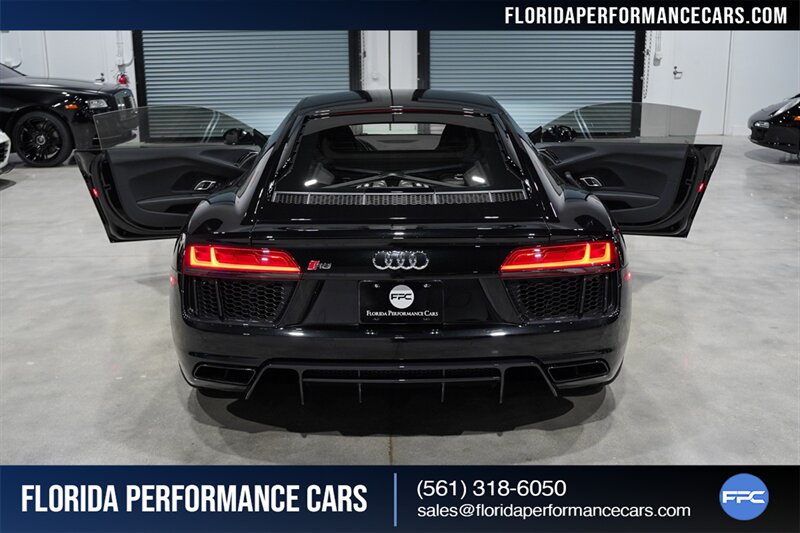 2018 Audi R8 5.2 V10 RWS   - Photo 35 - Riviera Beach, FL 33407