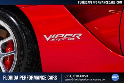 2006 Dodge Viper SRT-10   - Photo 60 - Riviera Beach, FL 33407