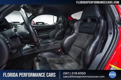 2006 Dodge Viper SRT-10   - Photo 20 - Riviera Beach, FL 33407