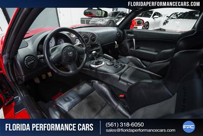 2006 Dodge Viper SRT-10   - Photo 19 - Riviera Beach, FL 33407