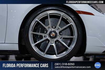 2023 Porsche 911 Turbo S   - Photo 16 - Riviera Beach, FL 33407