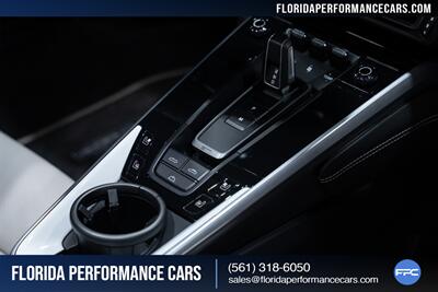2023 Porsche 911 Turbo S   - Photo 60 - Riviera Beach, FL 33407