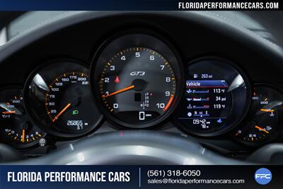 2015 Porsche 911 GT3   - Photo 18 - Riviera Beach, FL 33407
