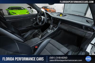 2015 Porsche 911 GT3   - Photo 31 - Riviera Beach, FL 33407