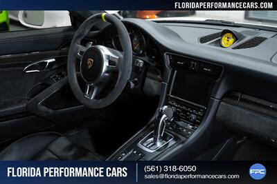 2015 Porsche 911 GT3   - Photo 32 - Riviera Beach, FL 33407