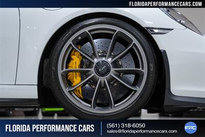 2015 Porsche 911 GT3   - Photo 48 - Riviera Beach, FL 33407