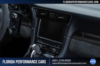 2015 Porsche 911 GT3   - Photo 59 - Riviera Beach, FL 33407